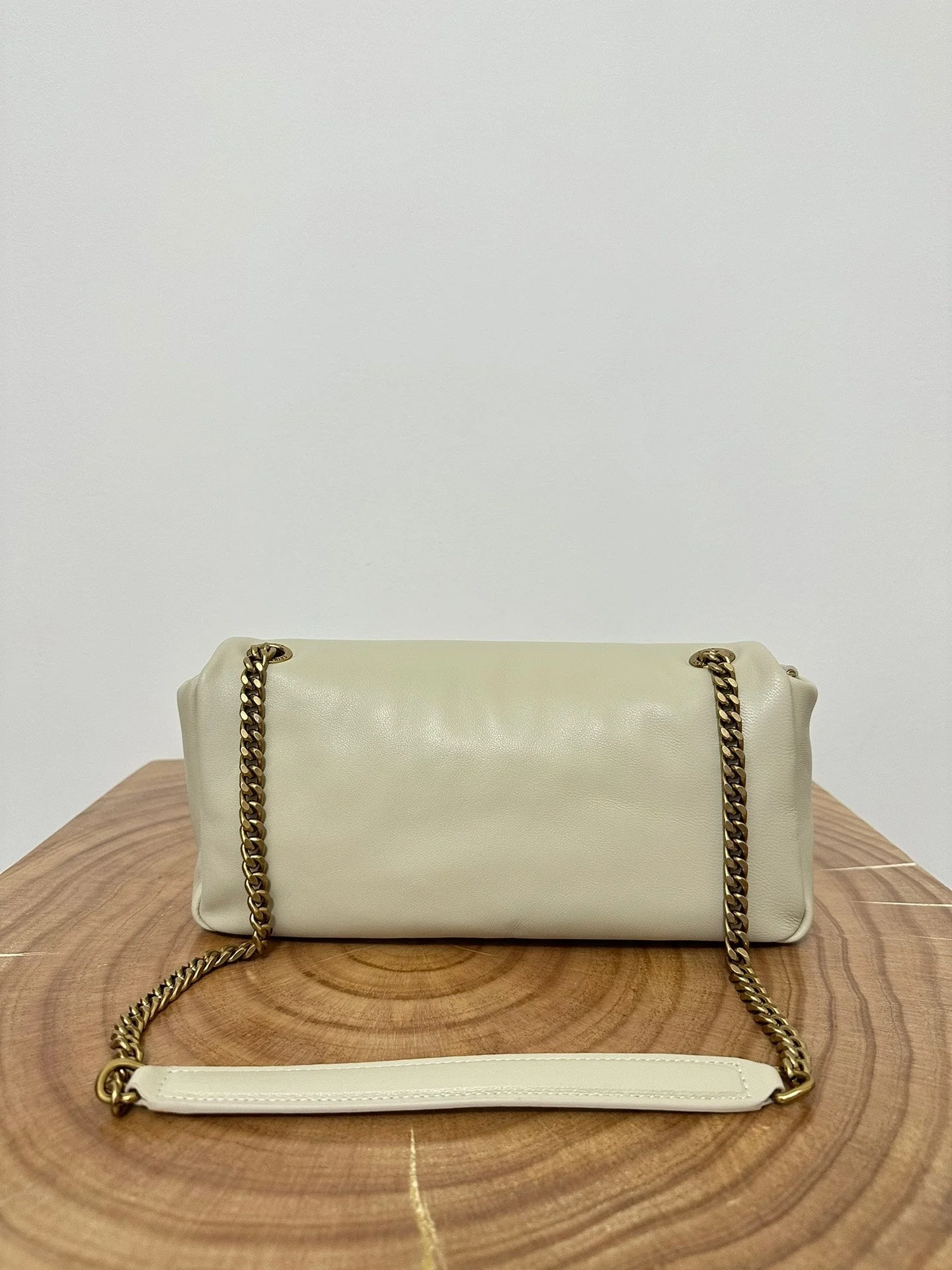 YSL  SAINT LAURENT Calypso chain bag size 26x14x7 cm - Top Club
