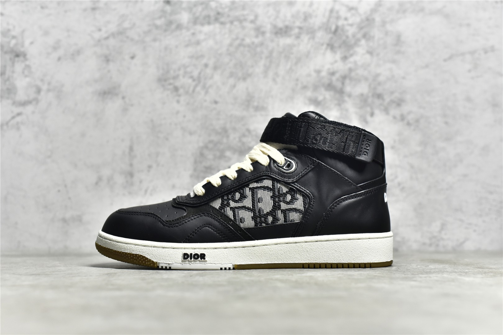 Dior B27 Sneakers High-Top Black (AA Version) - Sneaker Replica Workshop