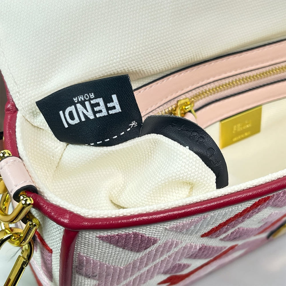 Fendi Baguette - Top Club