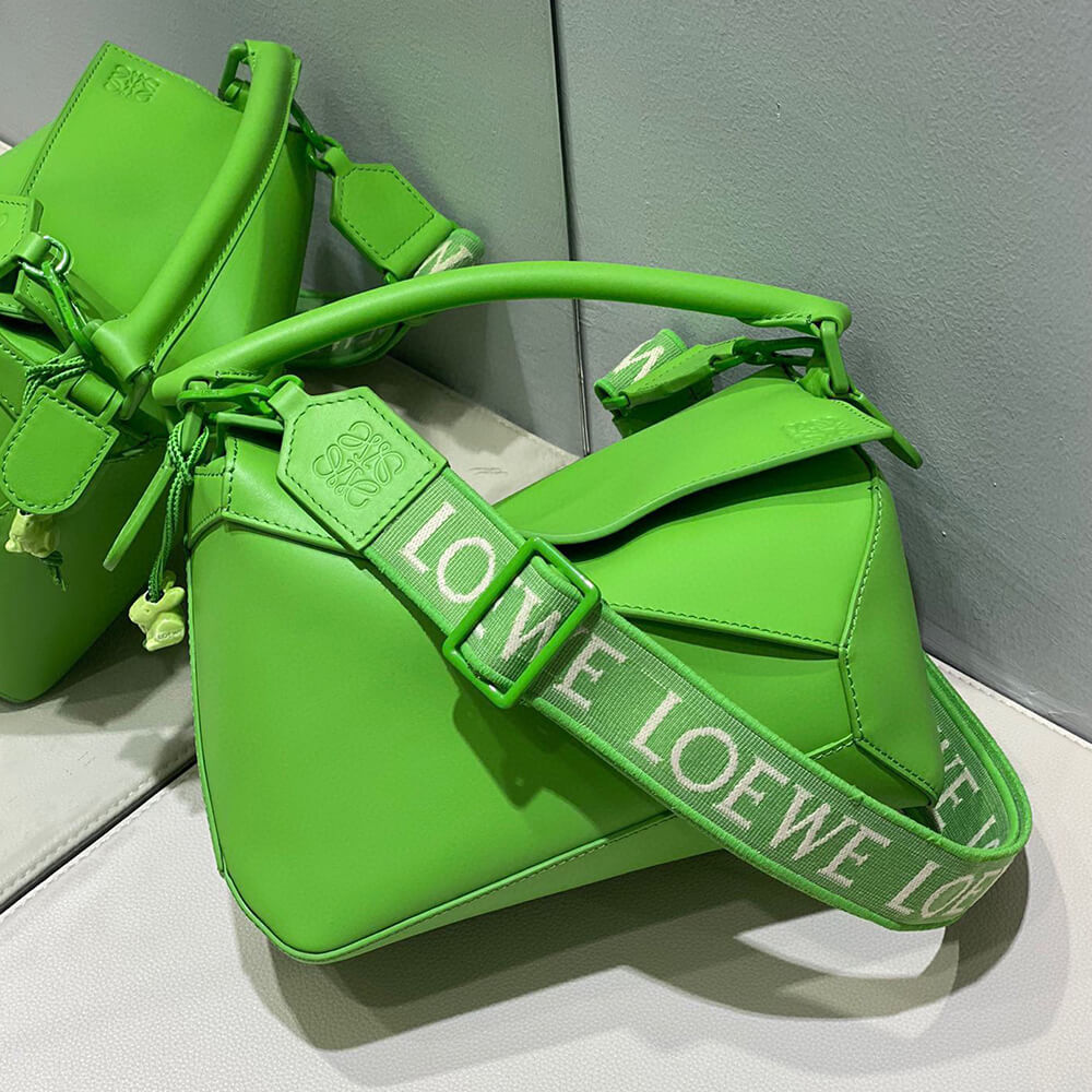 LOEWE Small Puzzle Bag - Top Club
