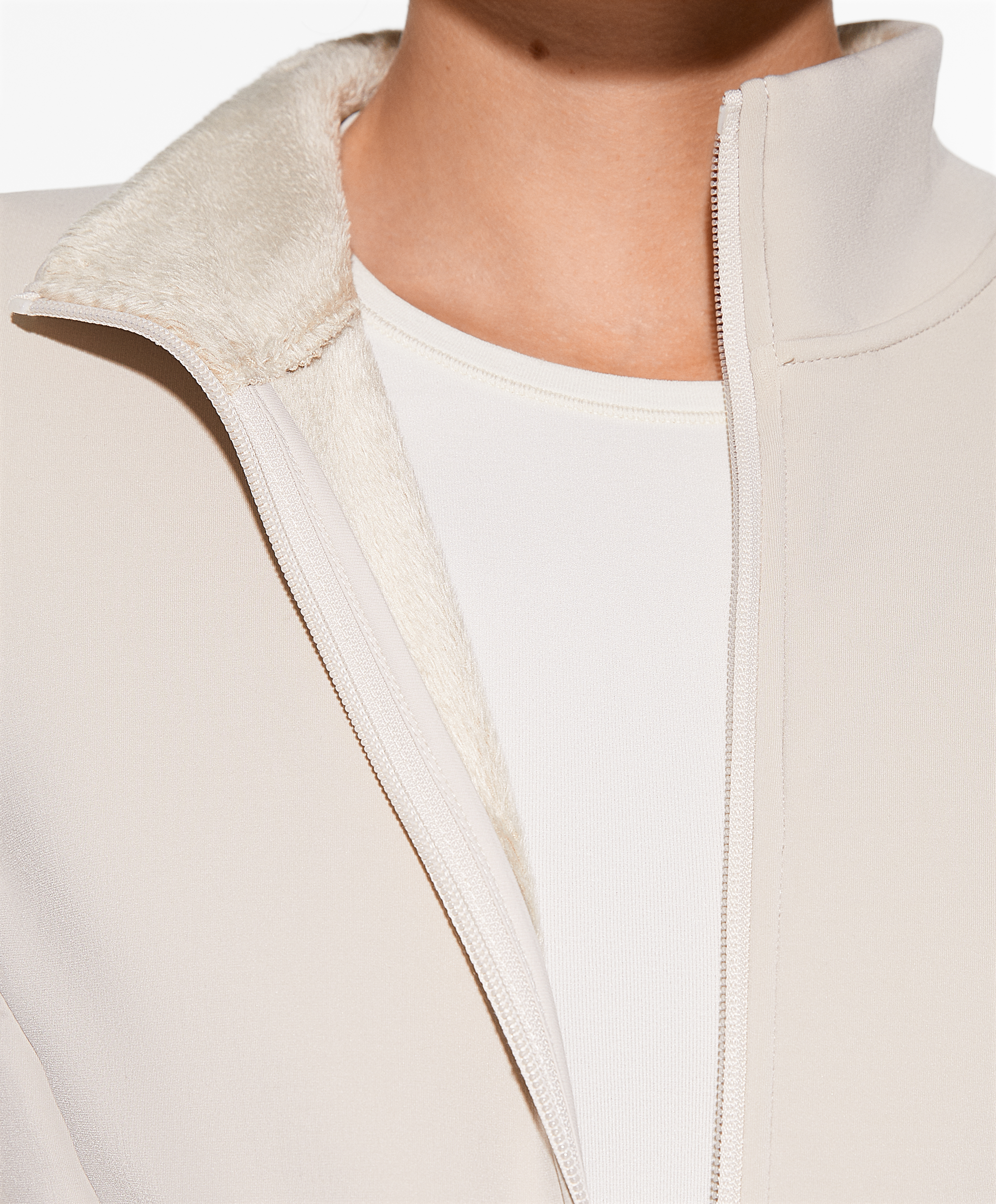 OYSHO Super-extra-warm seamless technical jacket