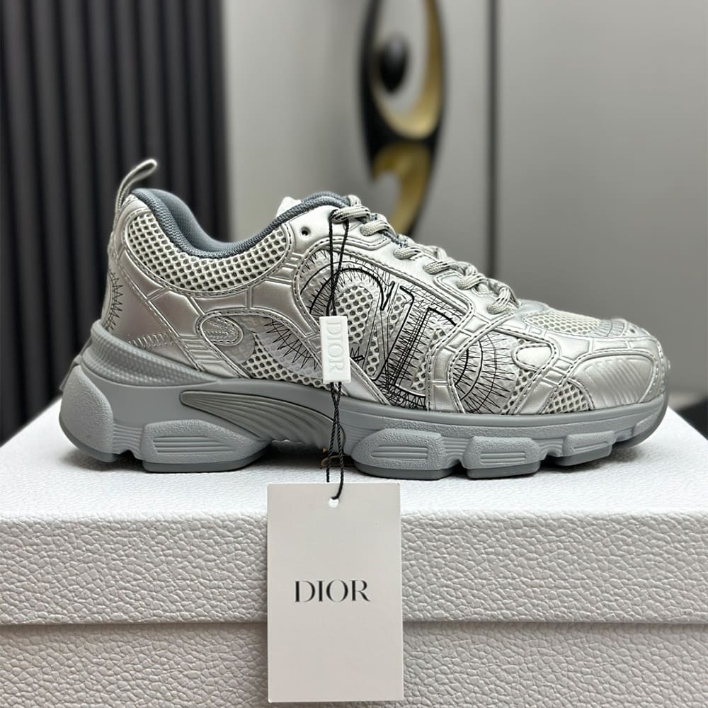 Dior Chrono Sneaker - Top Club