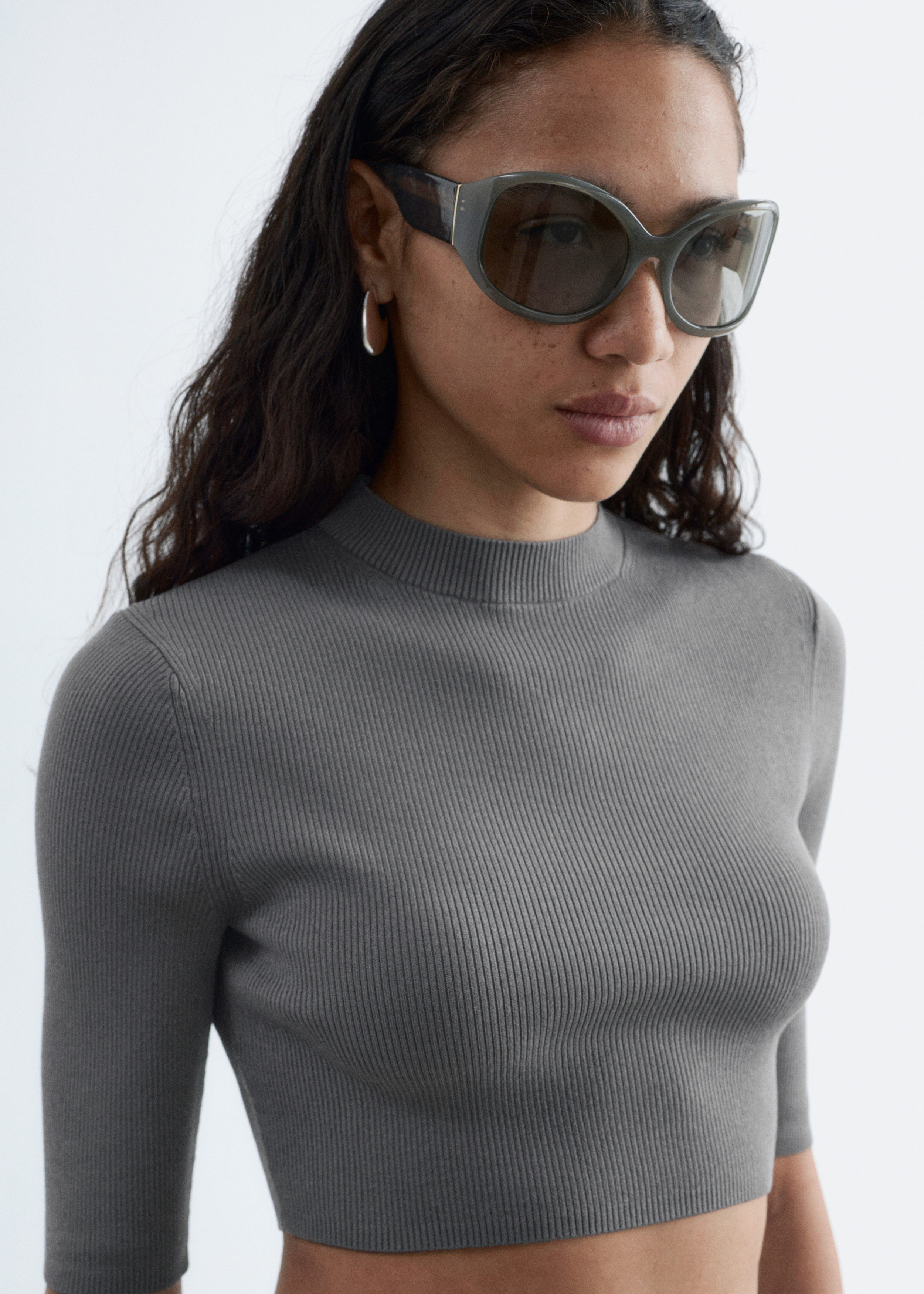 & Other Stories SLIM-FIT CROPPED T-SHIRT