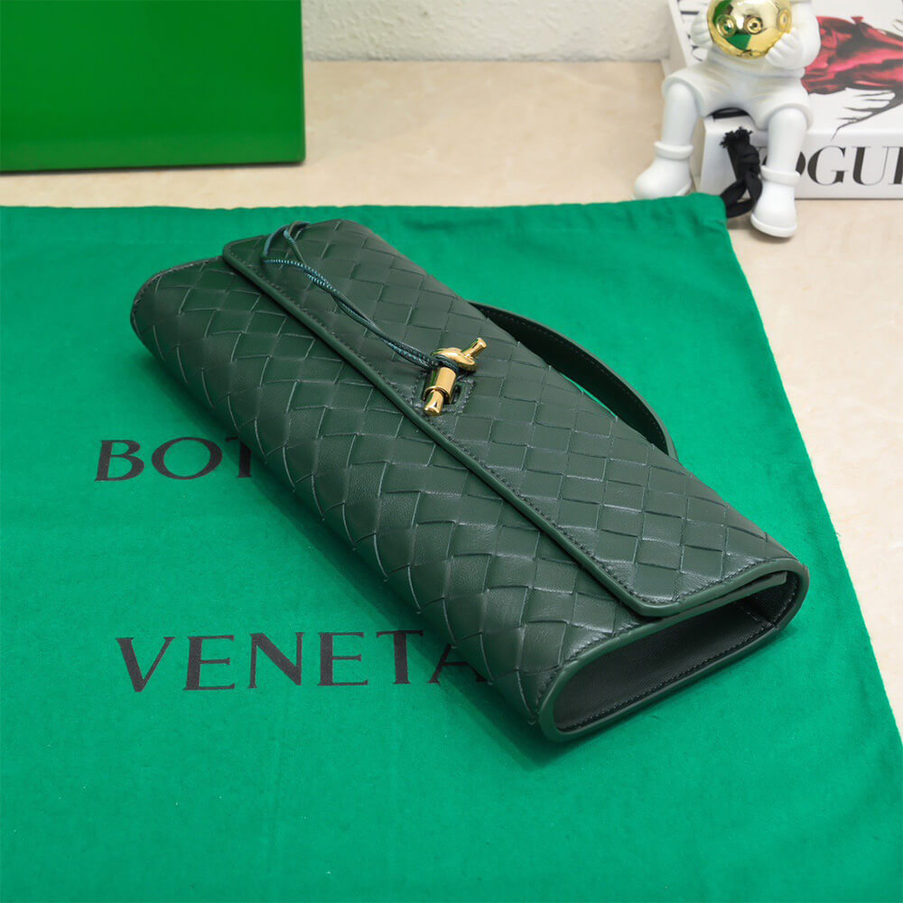 Bottega Veneta Andiamo Clutch(HIGH-END GRADE) - Top Club
