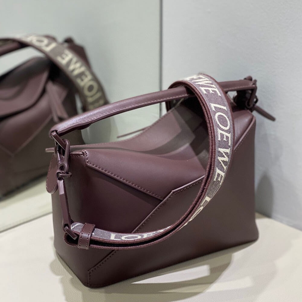 LOEWE Small Puzzle Bag - Top Club