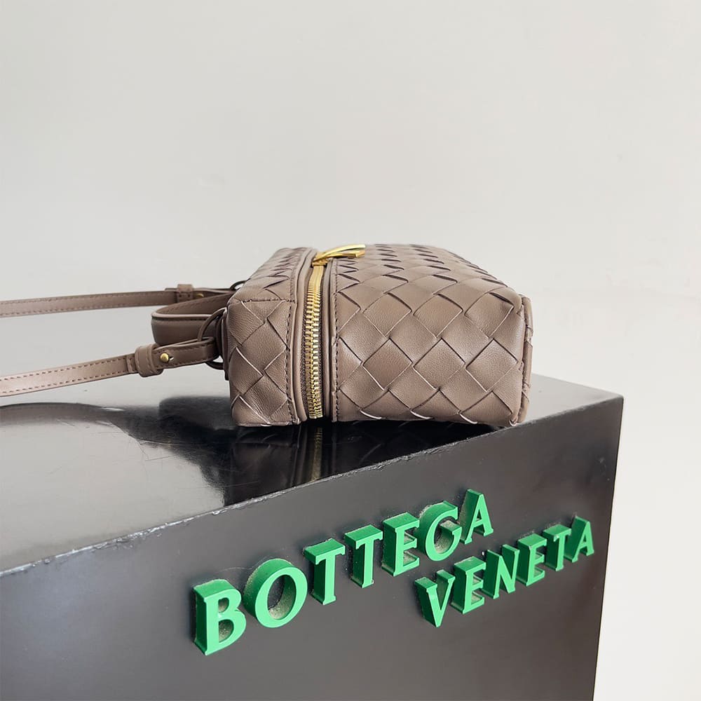 Bottega Veneta Bang Bang Vanity Case(high-end grade) - Top Club