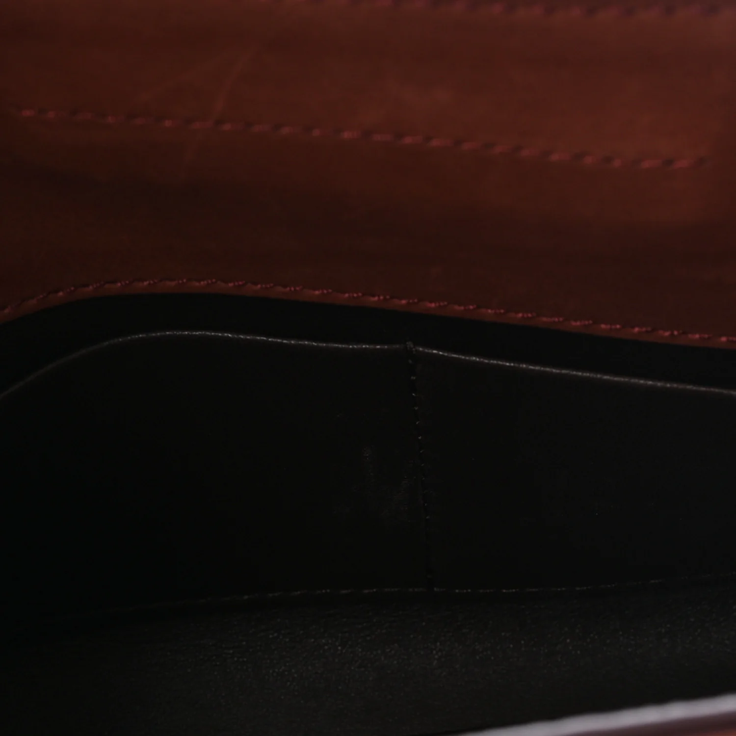 Smooth Calfskin Peggy Bag New Burgundy - Top Club