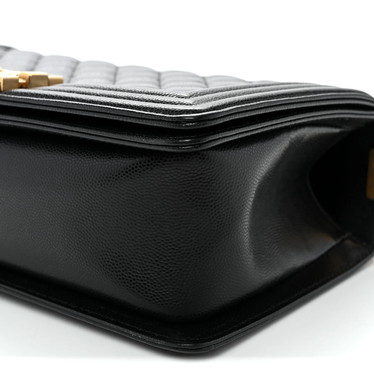 Caviar Quilted Medium Boy Flap Black - Top Club