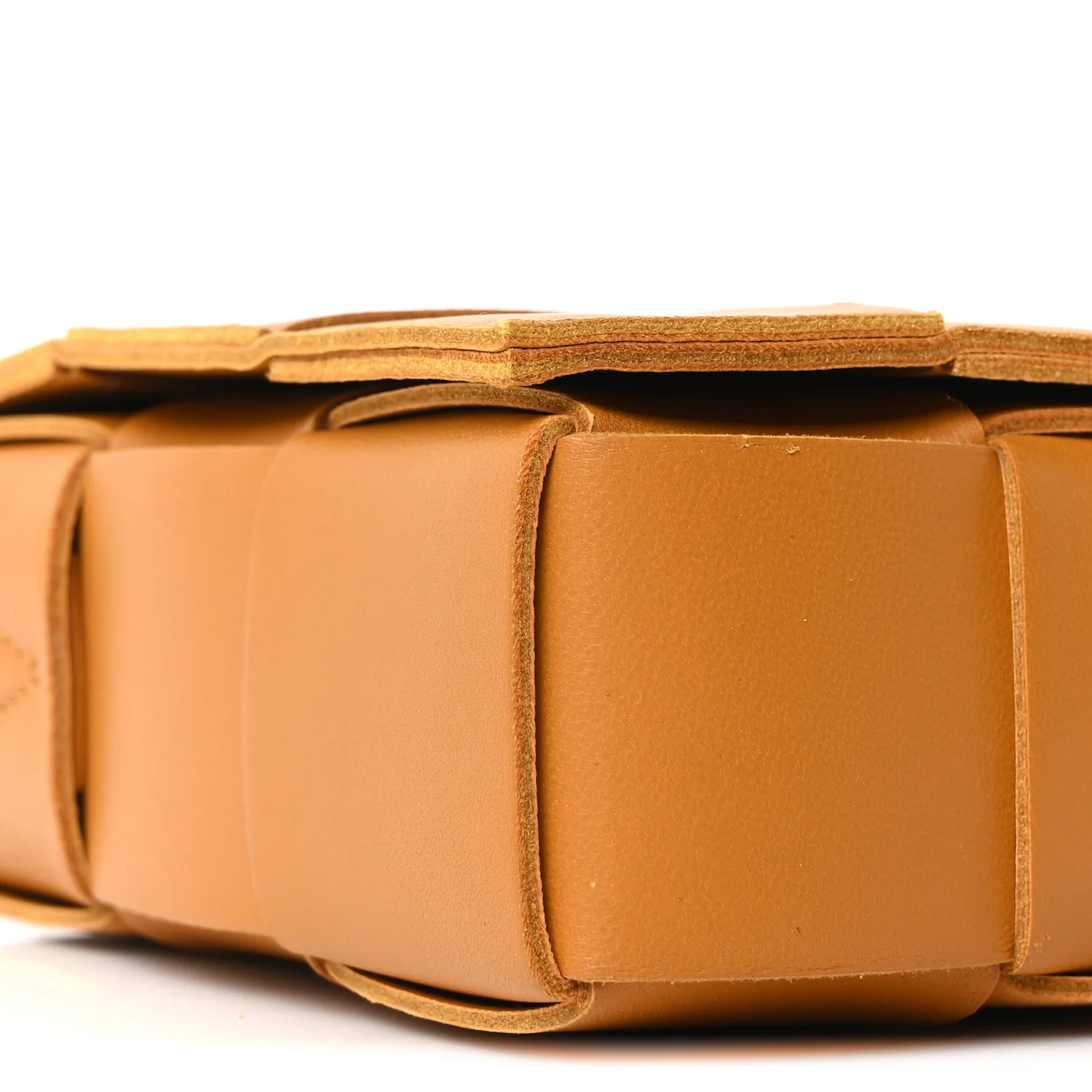 Lambskin Maxi Intrecciato Small Cassette Crossbody Bag Clay - Top Club