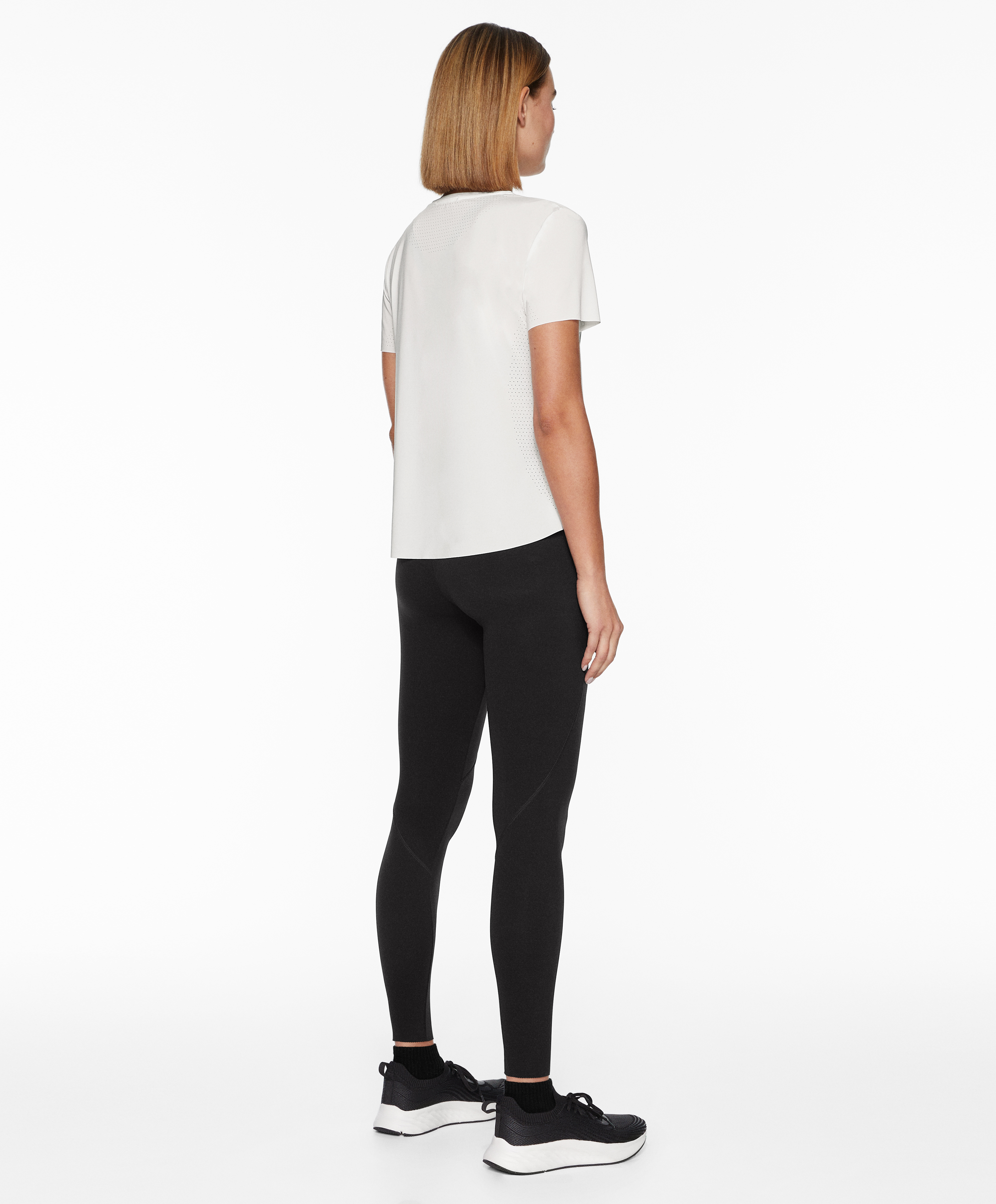 OYSHO Fitted short-sleeved technical T-shirt