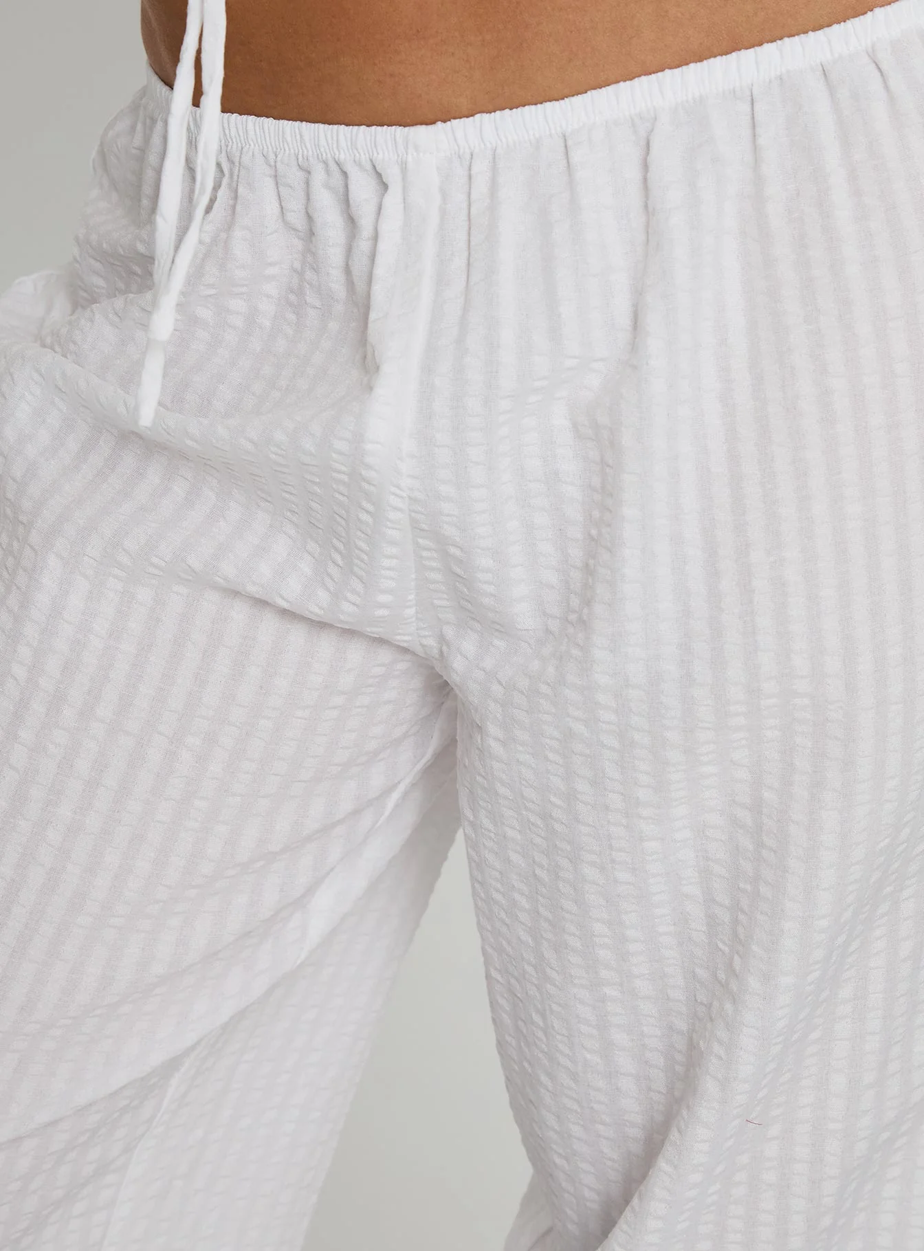 Santabelle Frill Pants White