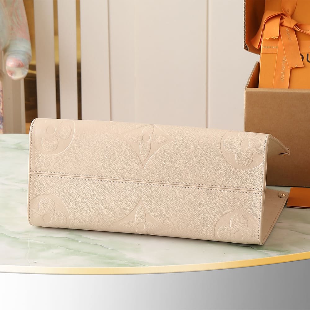 LV OnTheGo MM - Top Club