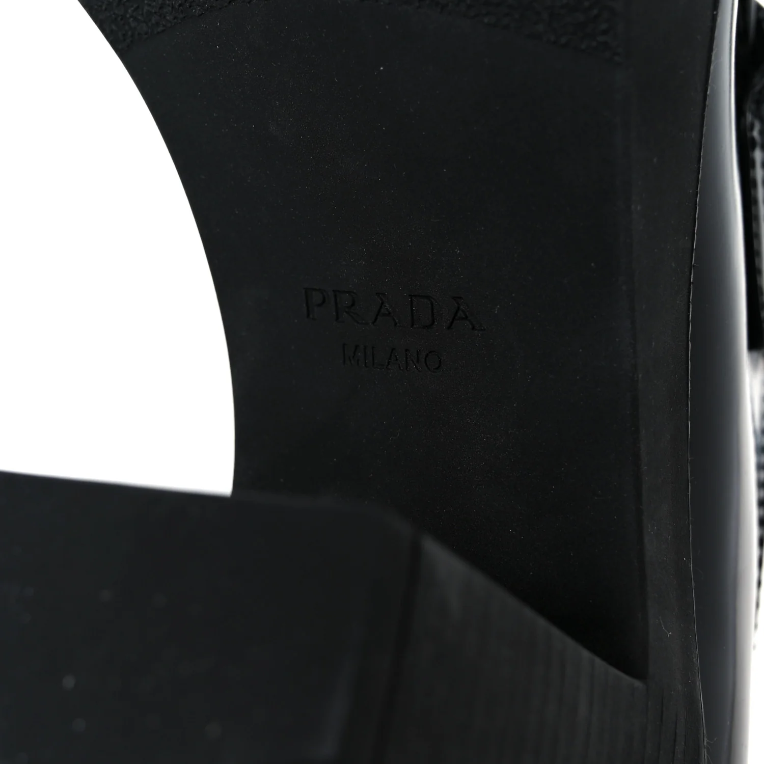 Spazzolato Metal Triangle Logo 85mm Loafers 40 Black - Top Club