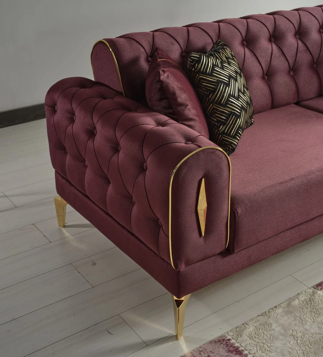 Luxury sofa bed wine red / gold 225 x 95 x H. 83 cm - Living room sofa with 4 cushions - Luxury living room furniture