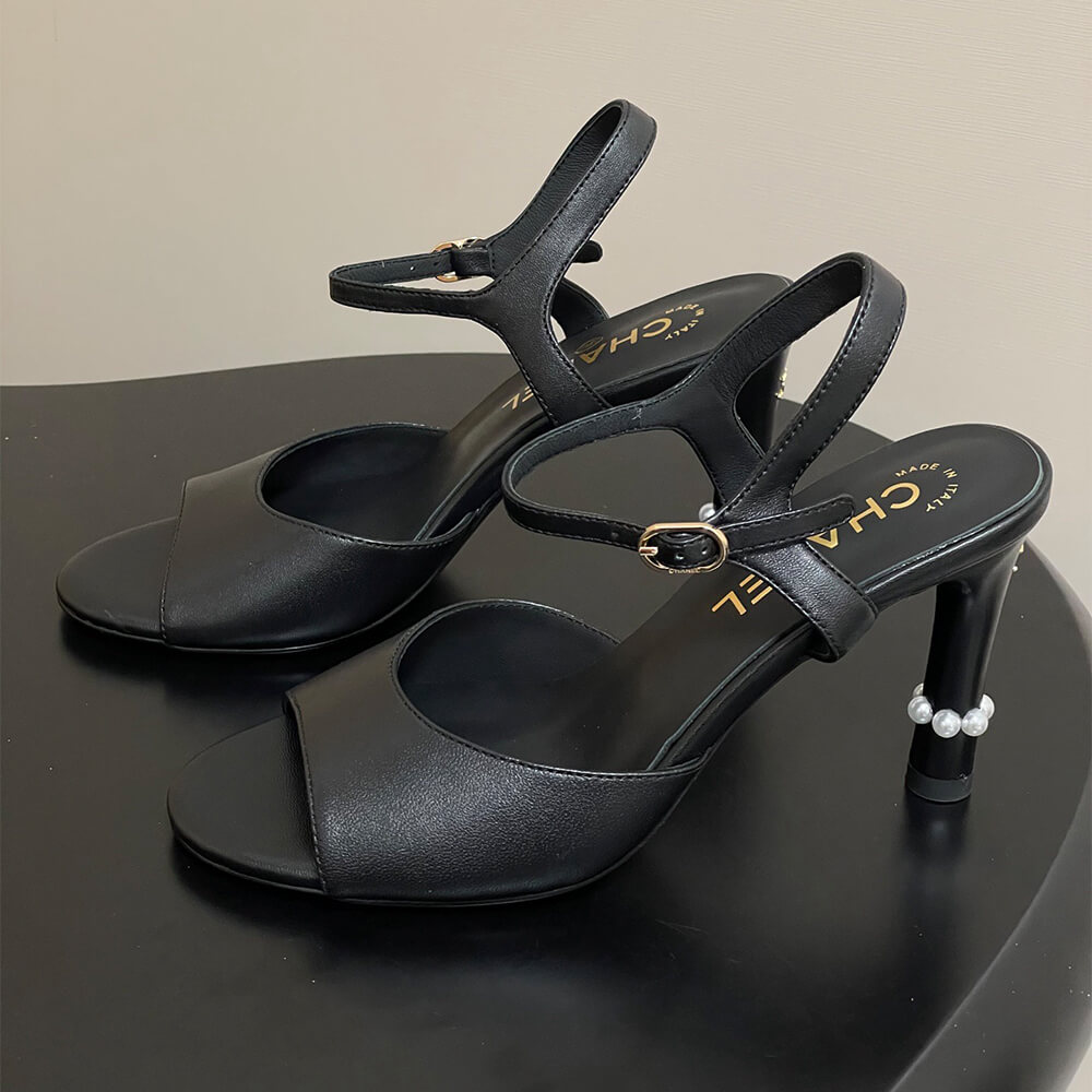 CHANEL Sandals - Top Club