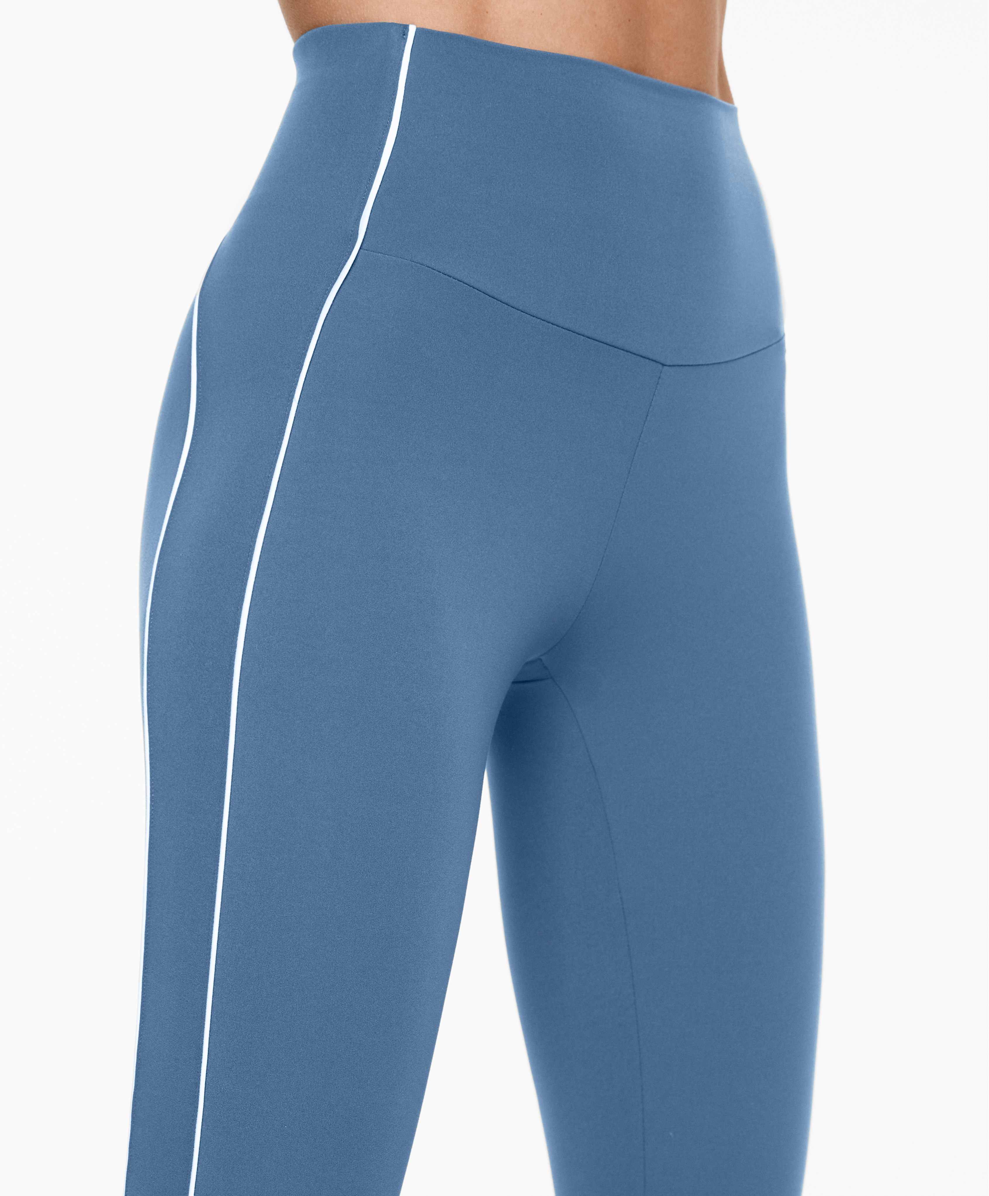 OYSHO Piping Comfortlux high-rise 65cm ankle-length leggings
