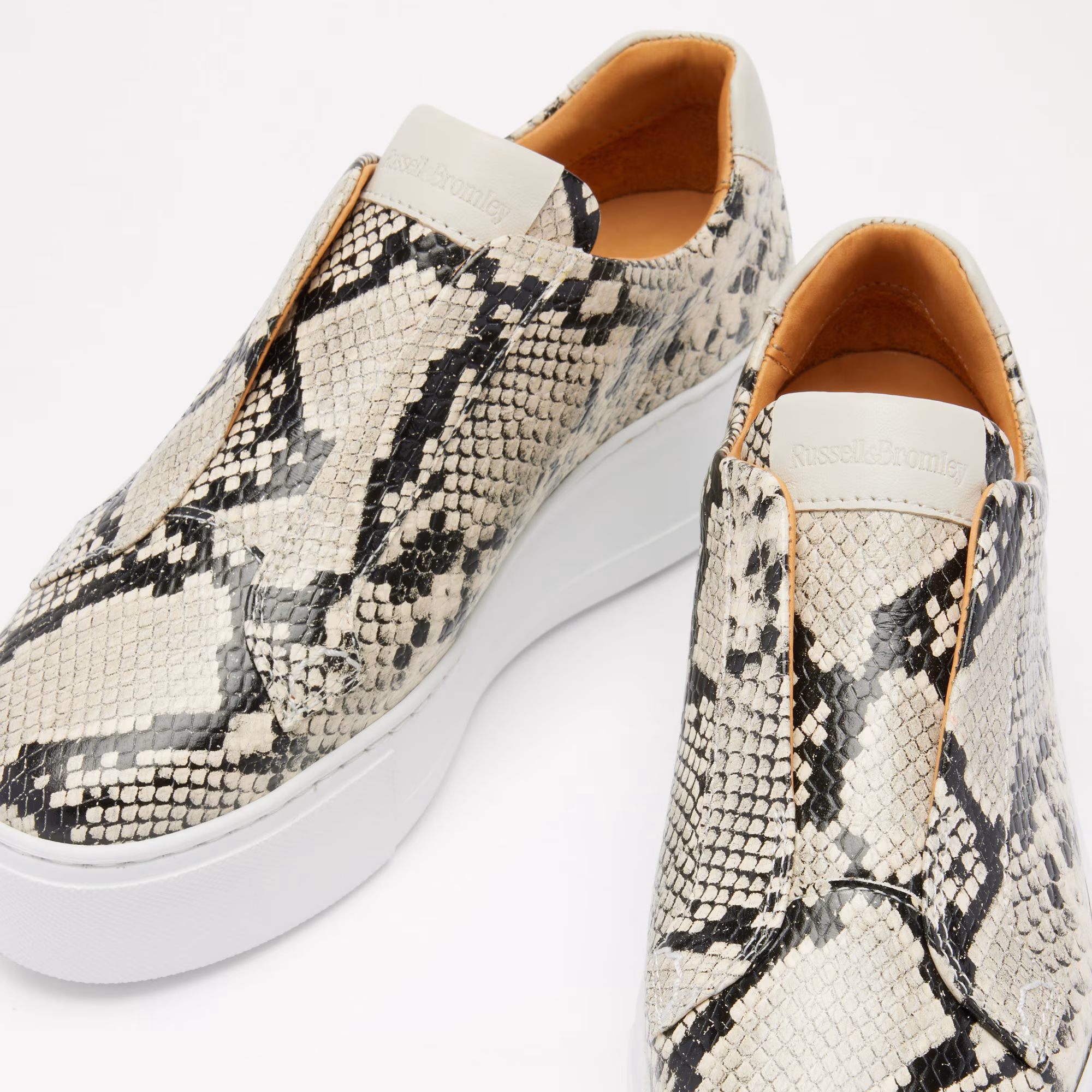 Park UpLaceless Flatform Trainer