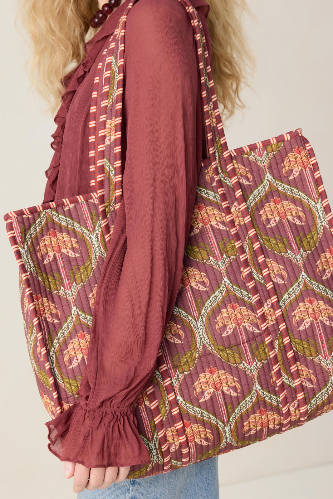 Donkerrode shopper met palm print