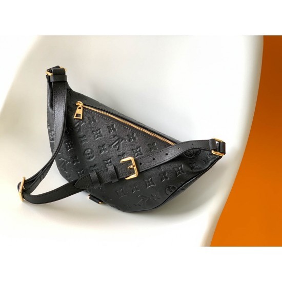 Model: M44836 belt bag M44812 Size: 37*14*20cm - Top Club