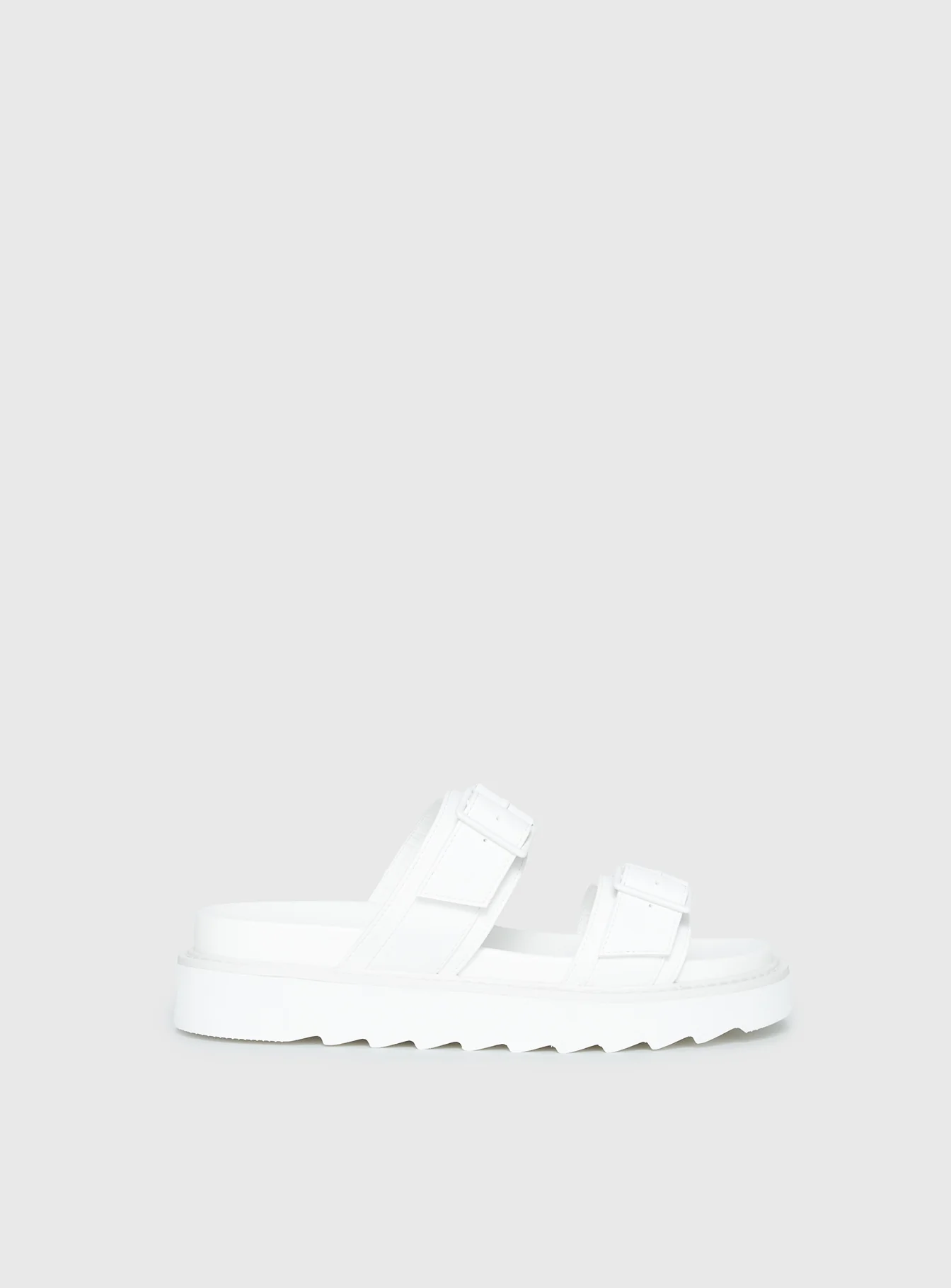 Ma Belle Sandals All White