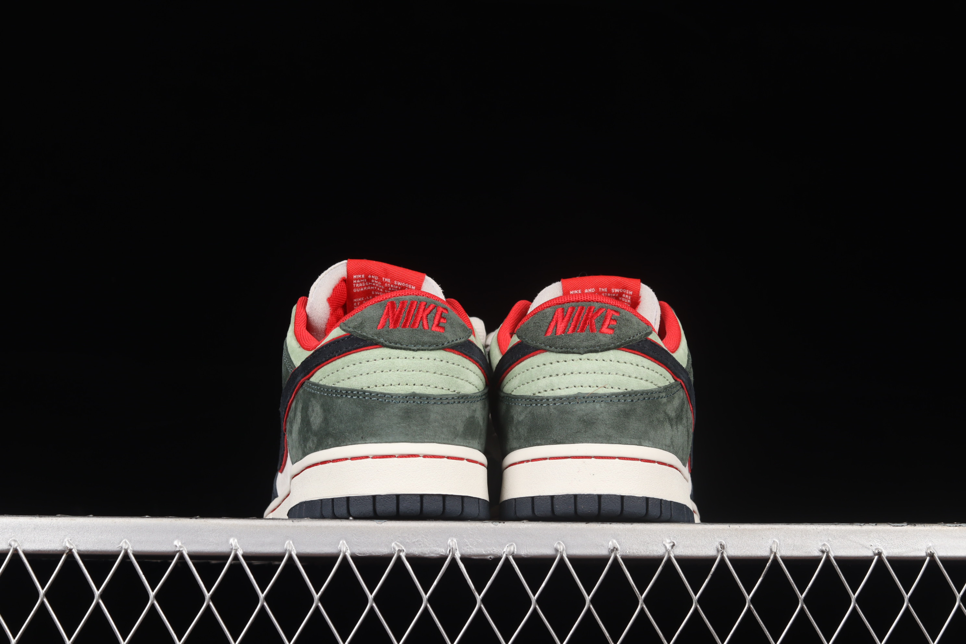 Otomo Katsuhiro x SB Dunk Low  Steamboy OST  LF0039-004 - Sneaker Replica Workshop