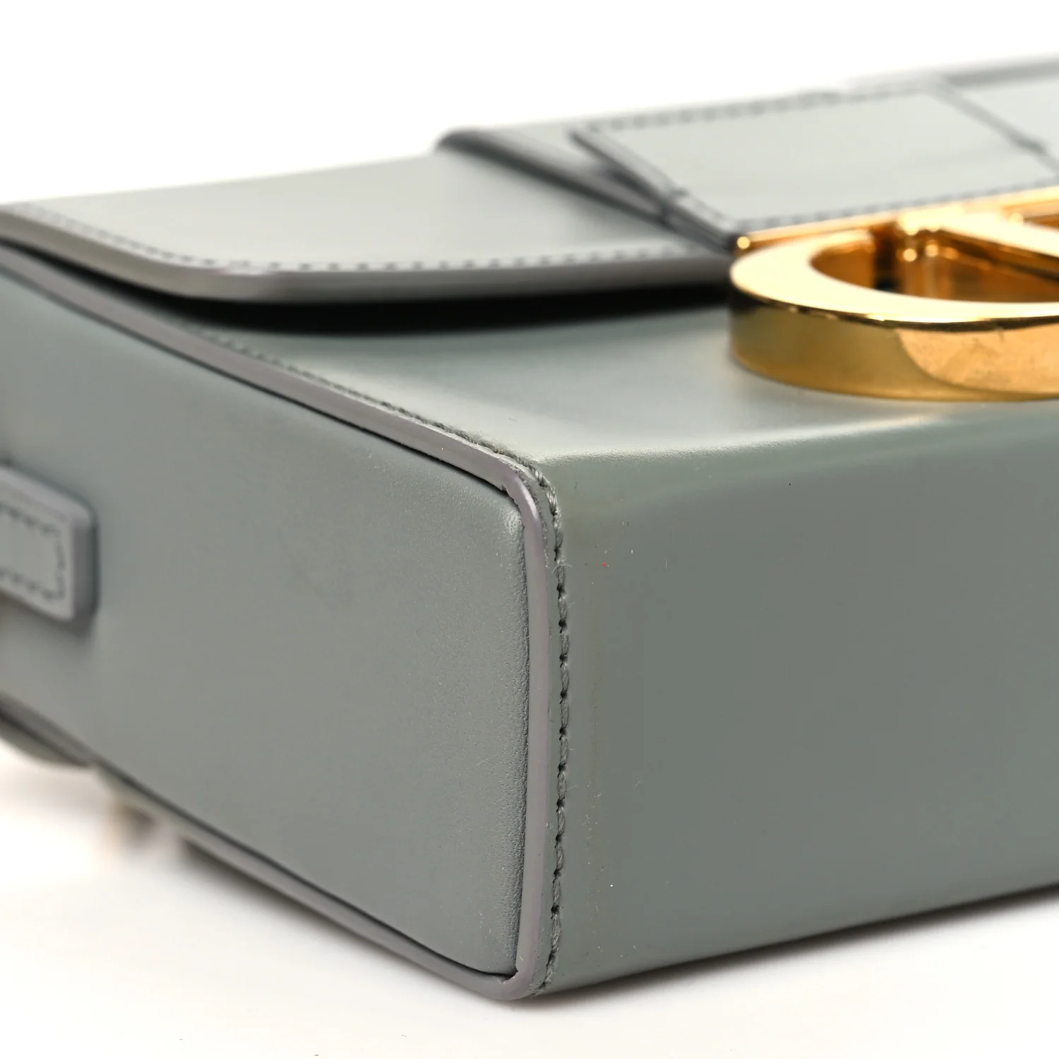 Box Calfskin 30 Montaigne Box Bag Gray - Top Club
