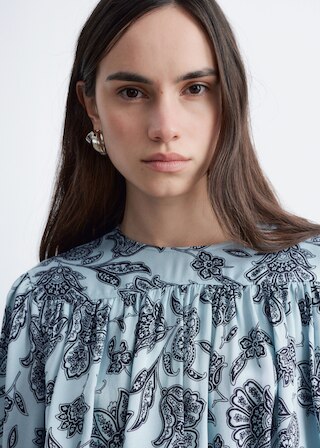 & Other Stories GATHERED BLOUSE