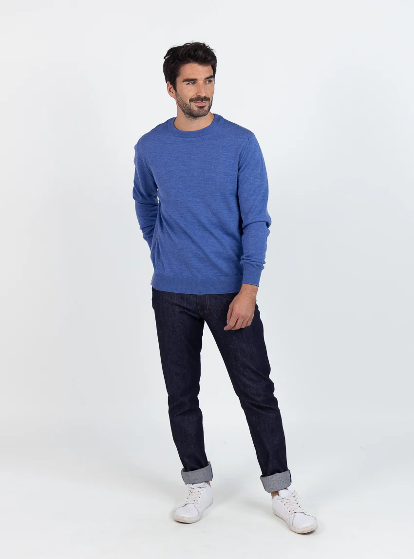 Pull homme en laine bleu élégant
