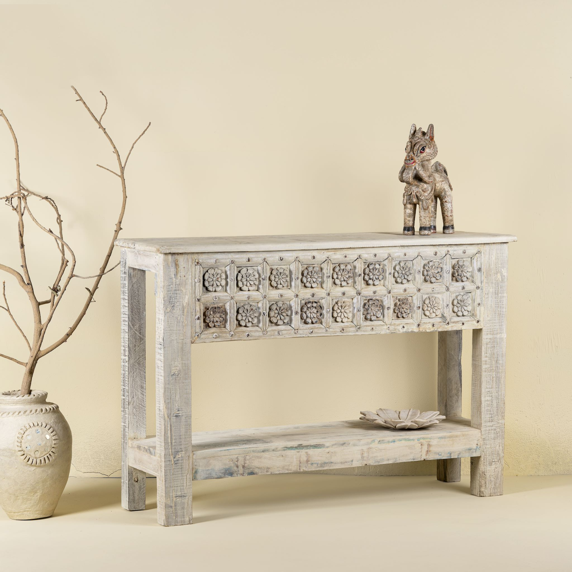Sidetable Dhairya #1
