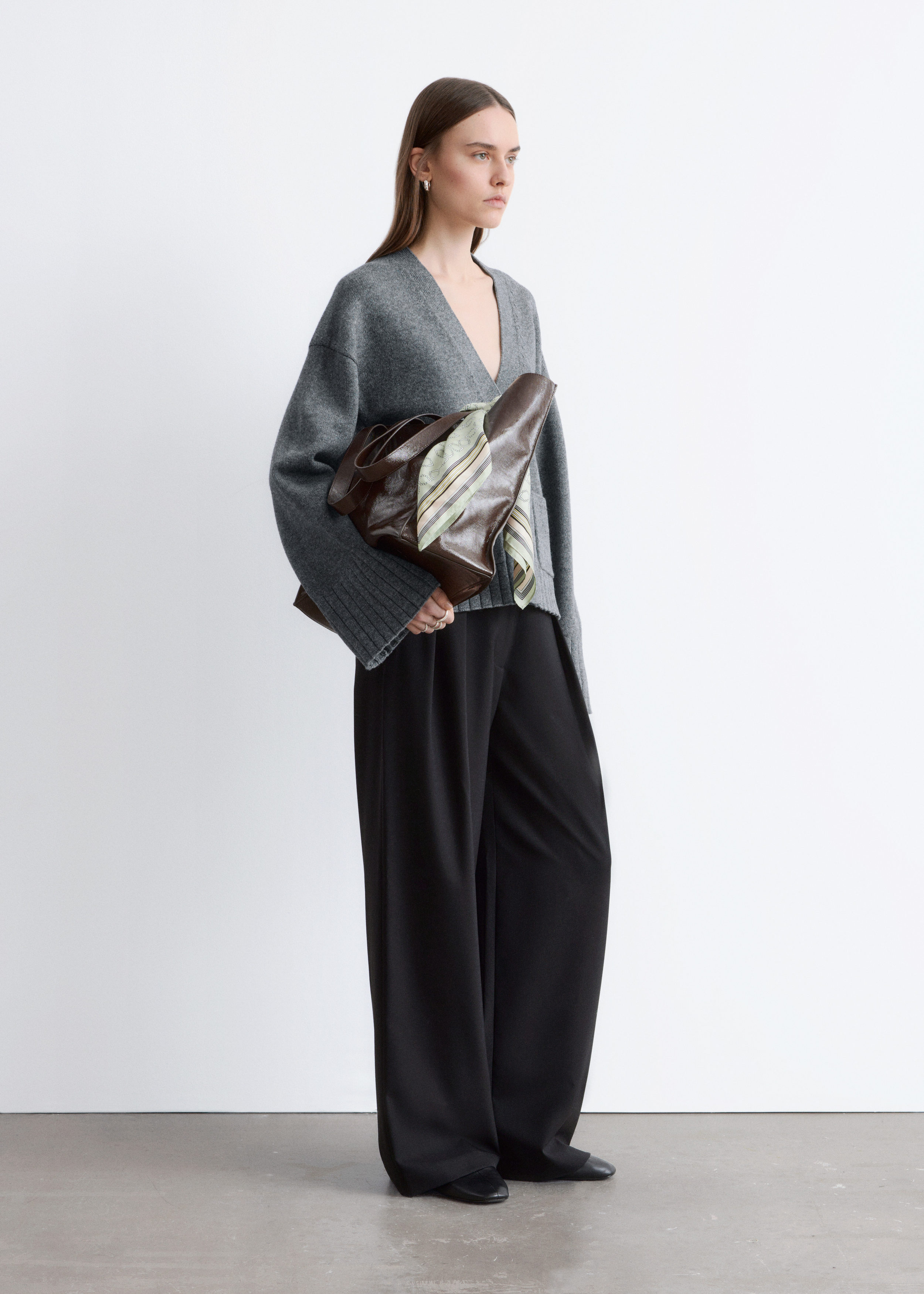 & Other Stories TAPERED KNIT CARDIGAN
