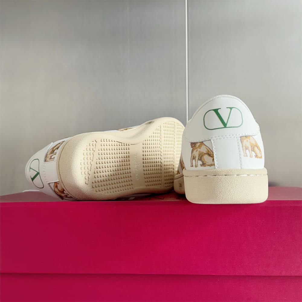 VALENTINO ROYCO Women s  LE CHAT DE LA MAISON  Patterned Soft Calfskin Sneakers - Top Club
