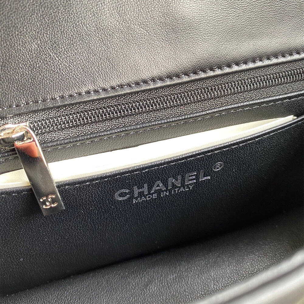 CHANEL MINI FLAP BAG - Top Club