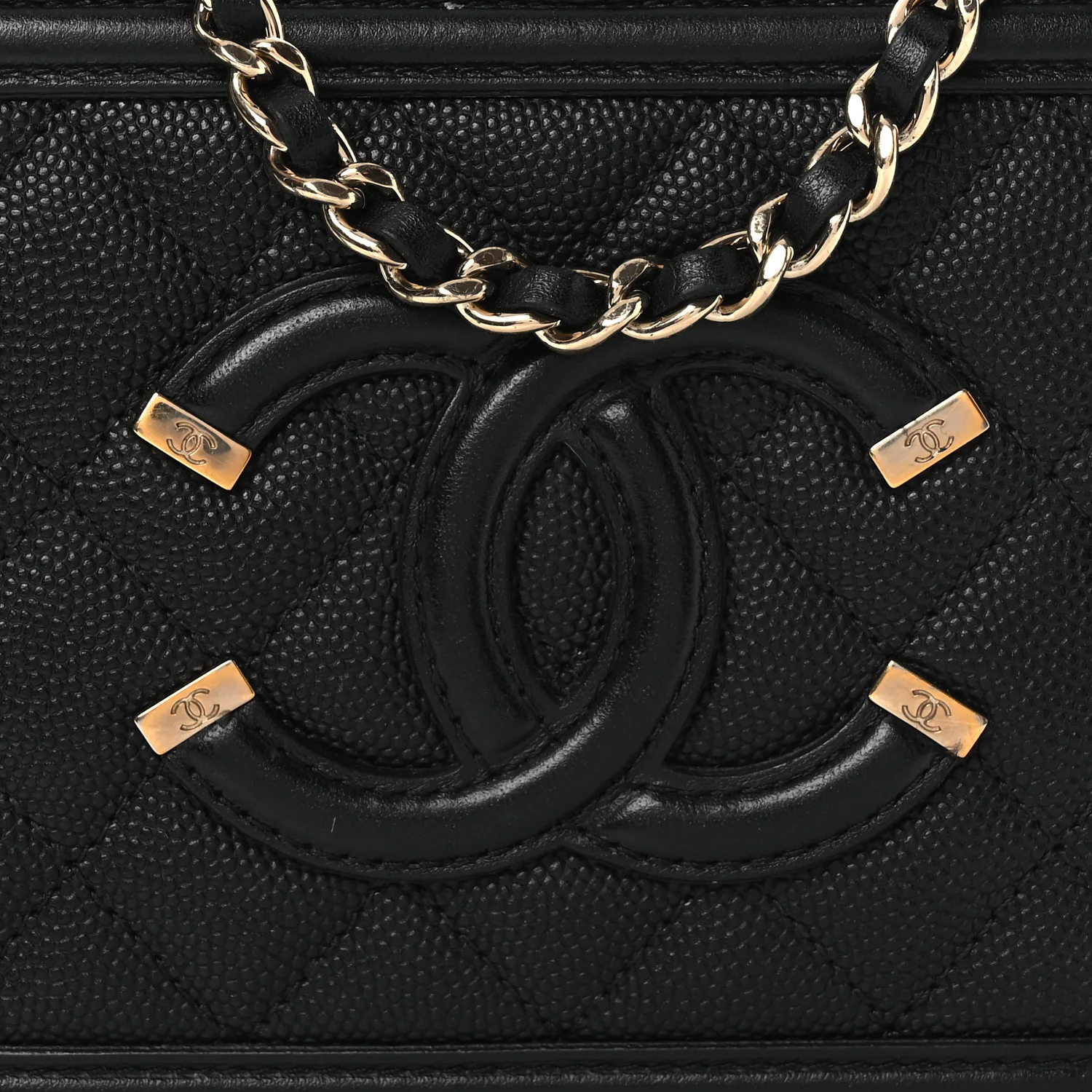 Caviar Quilted CC Filigree Vanity Clutch With Chain Black - Top Club