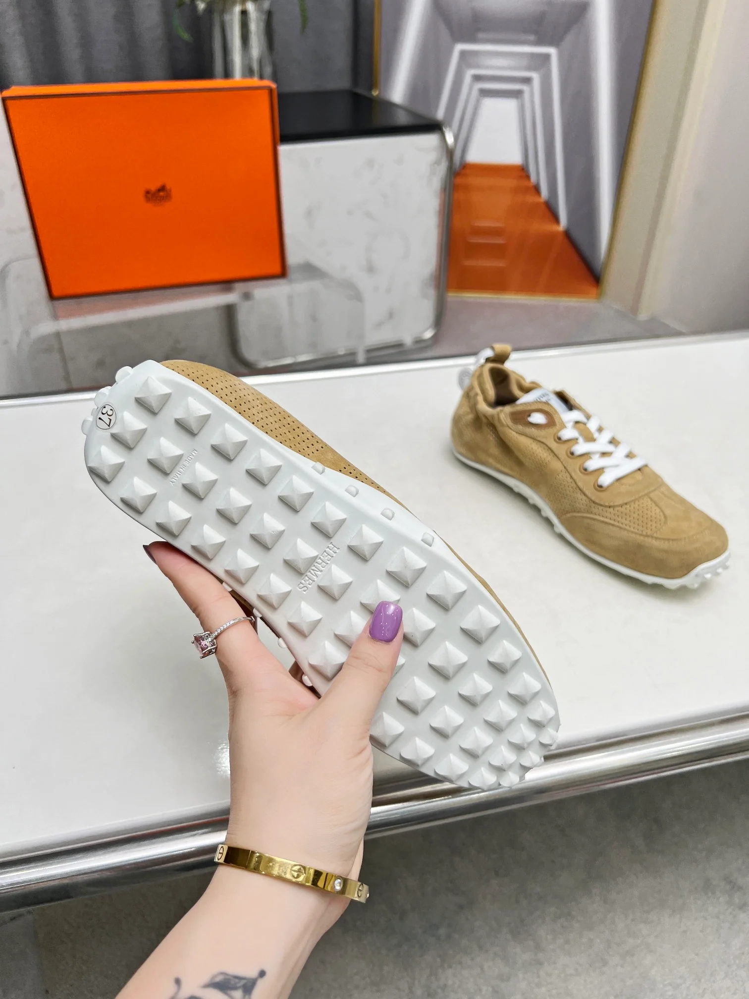 Hermès Unisex Beige Suede Sneakers For Luxury Casual Comfort - Sneaker Replica Workshop