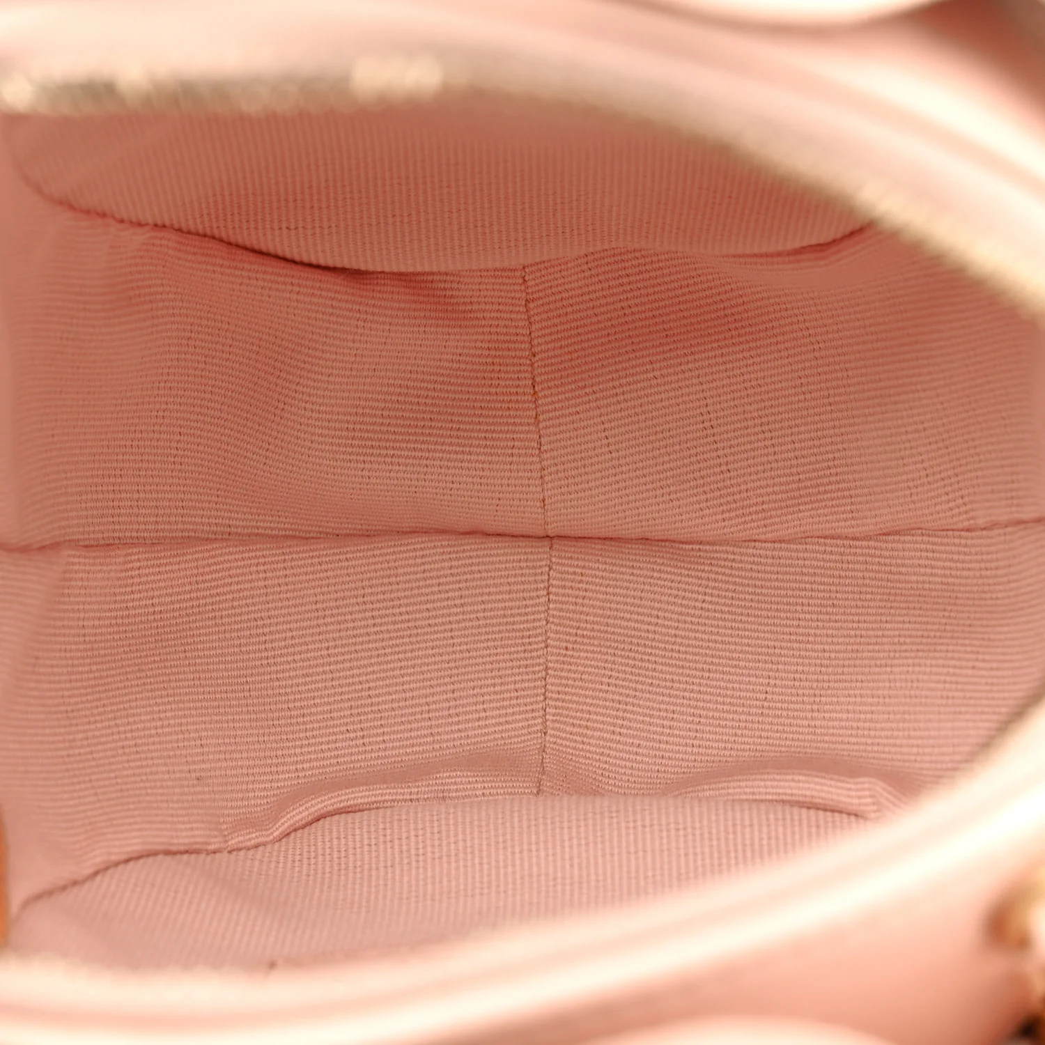 Patent Lambskin Camellia Bouquet Clutch With Chain Light Pink - Top Club