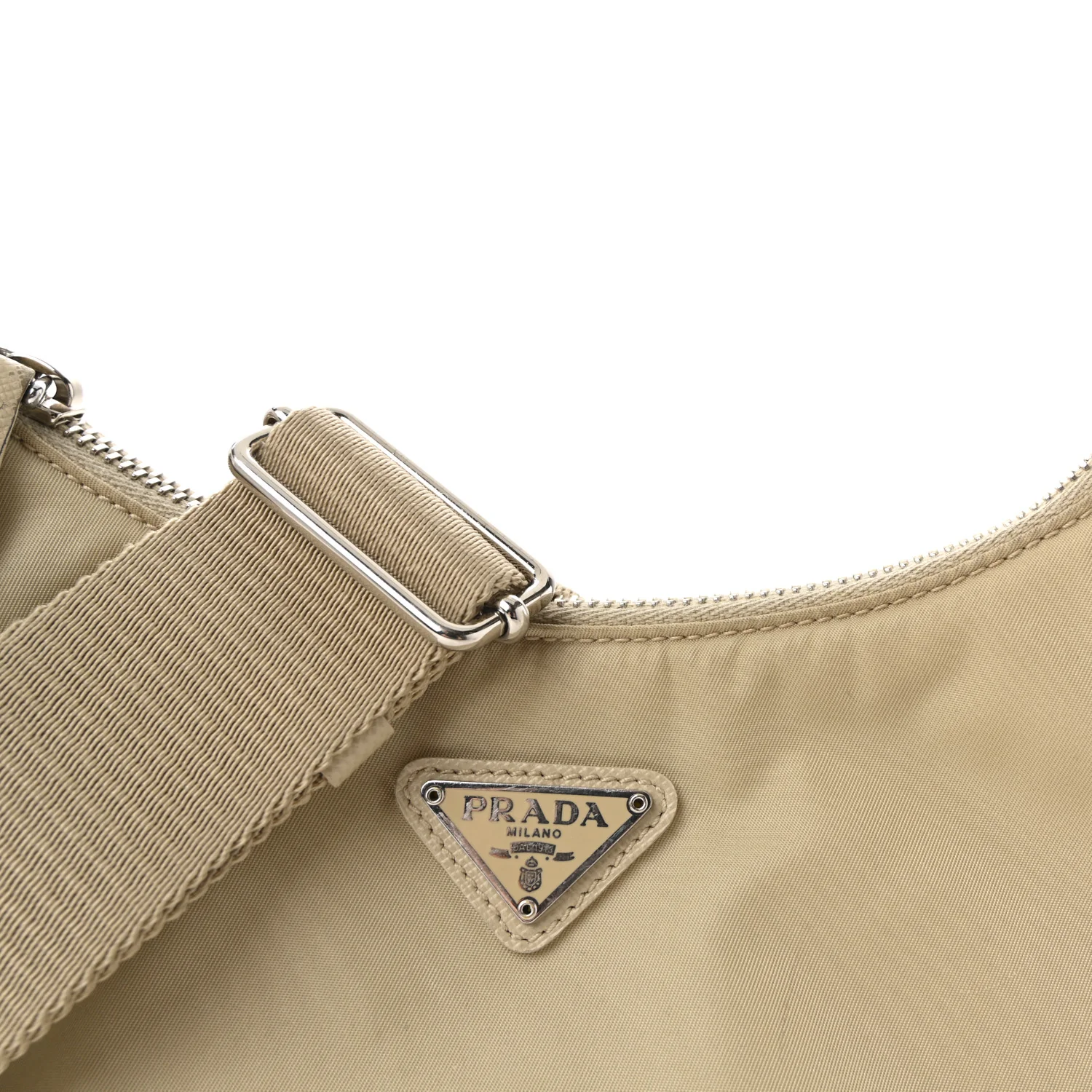 Re-Nylon Saffiano Re-Edition 2005 Shoulder Bag Deserto - Top Club