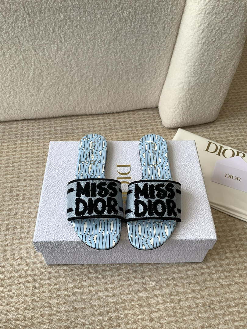 Dior KCO109EZO Dway Slide Embroidered Cotton Miss Dior Allover Motif Shoes D82997 - Sneaker Replica Workshop