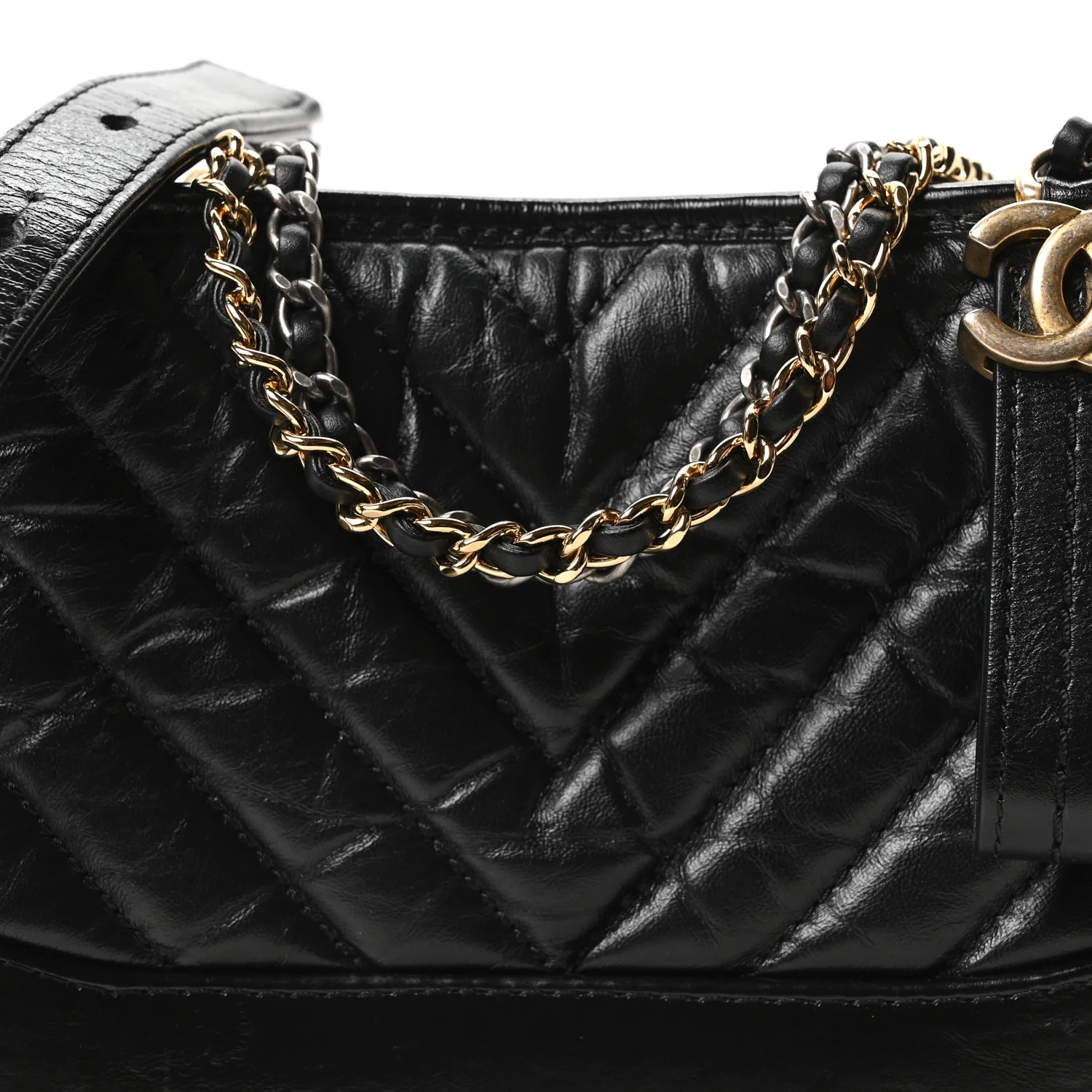 Aged Calfskin Chevron Quilted Small Gabrielle Hobo Black - Top Club