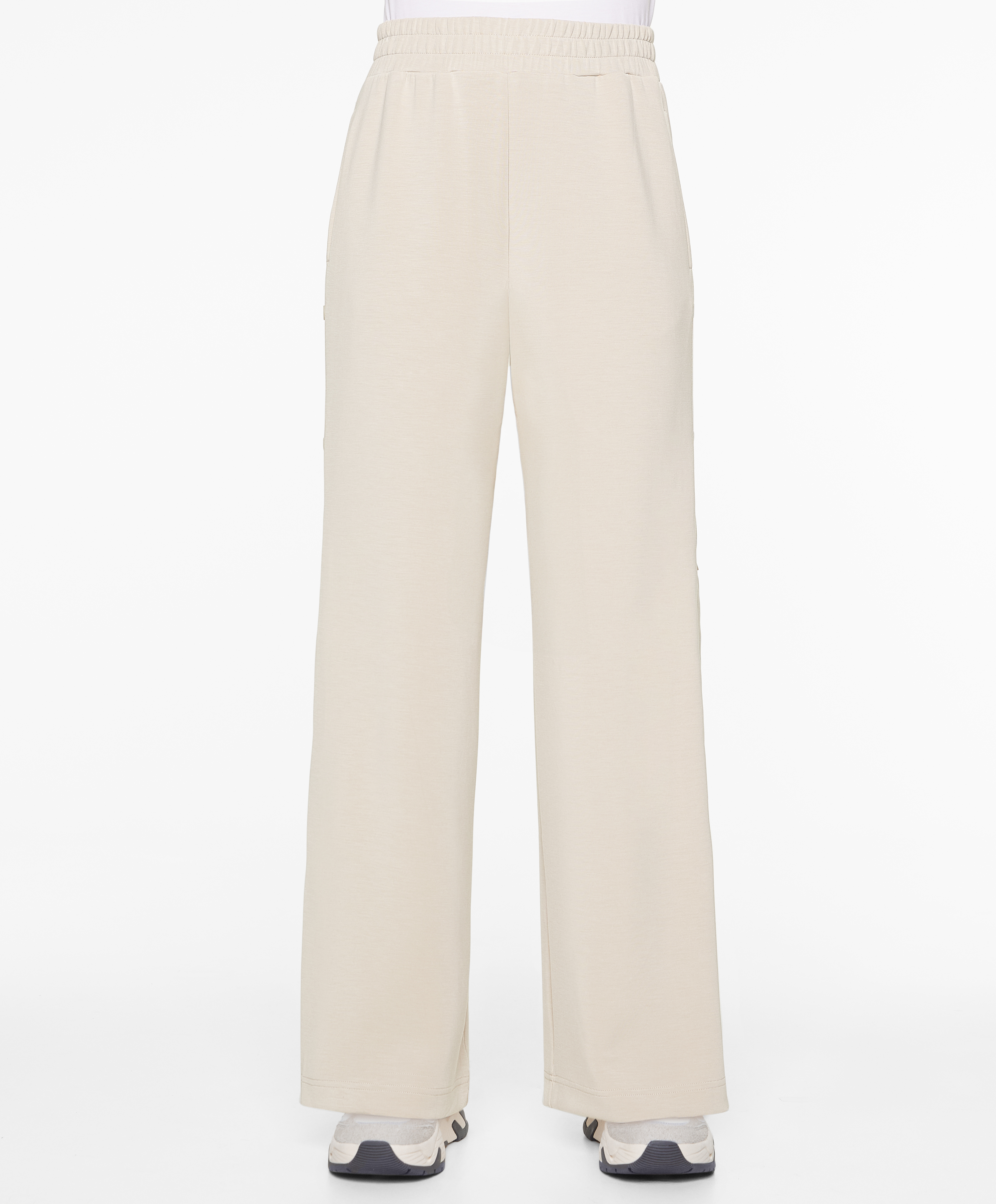 OYSHO Soft-touch wide, straight-leg trousers with modal and buttons