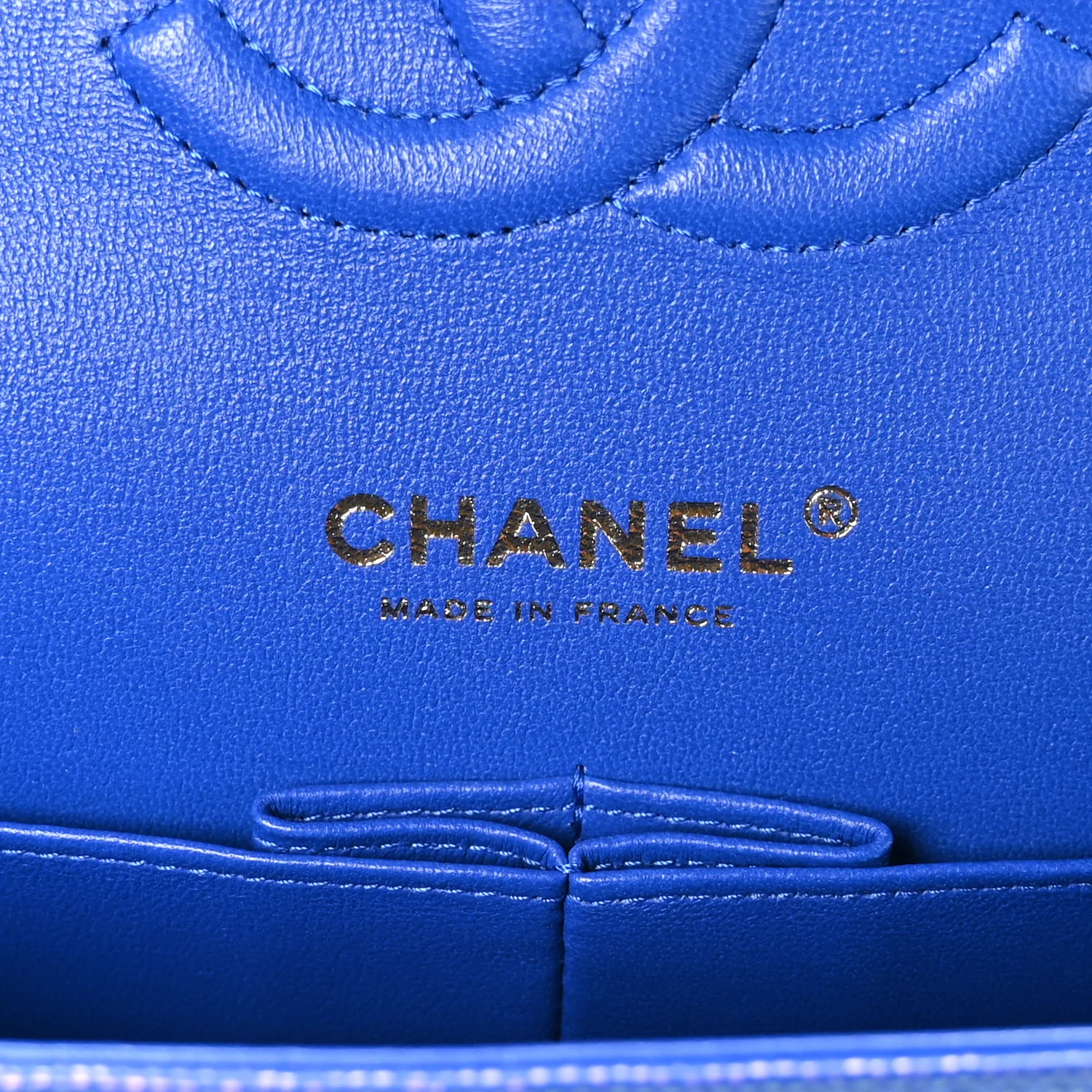 Iridescent Caviar Quilted Medium Double Flap Blue - Top Club