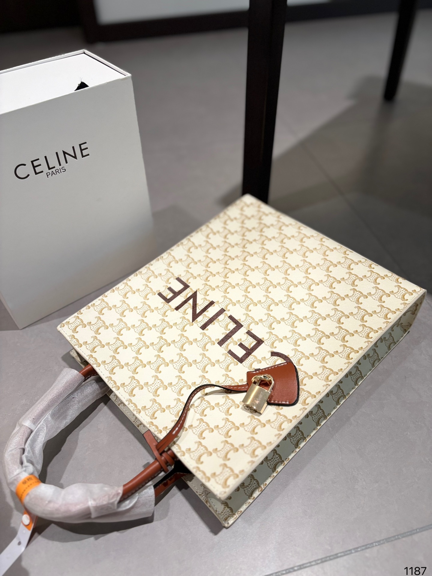 Ce new arrival tote bag size: 27*33cm - Top Club