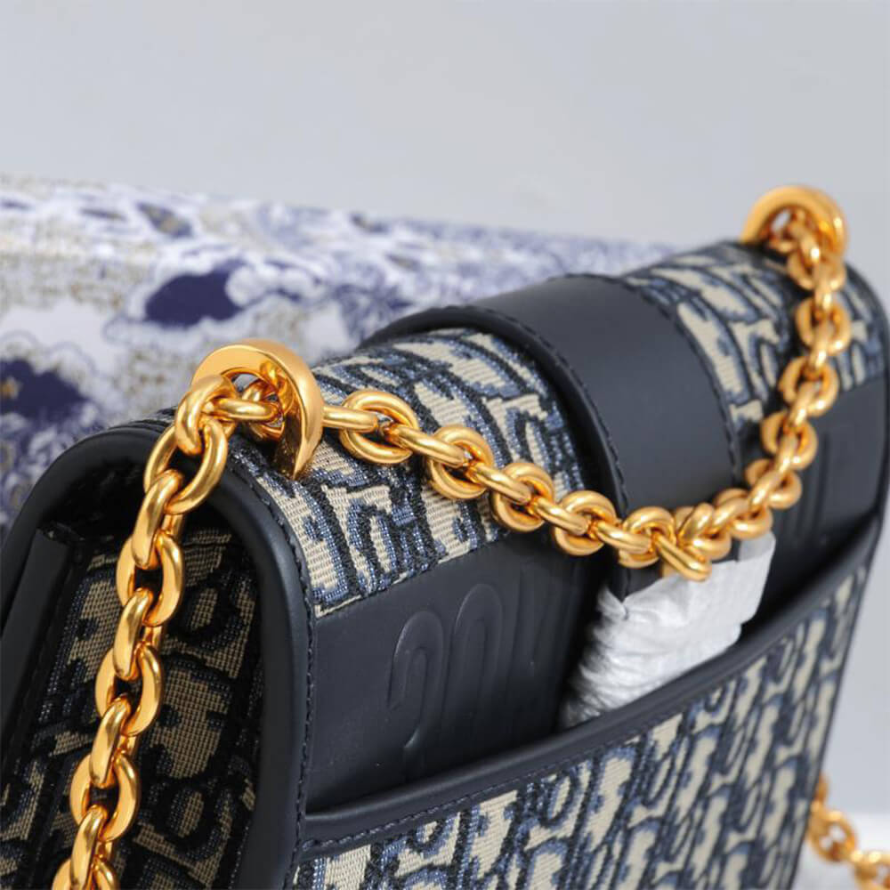 30 MONTAIGNE CHAIN BAG - Top Club