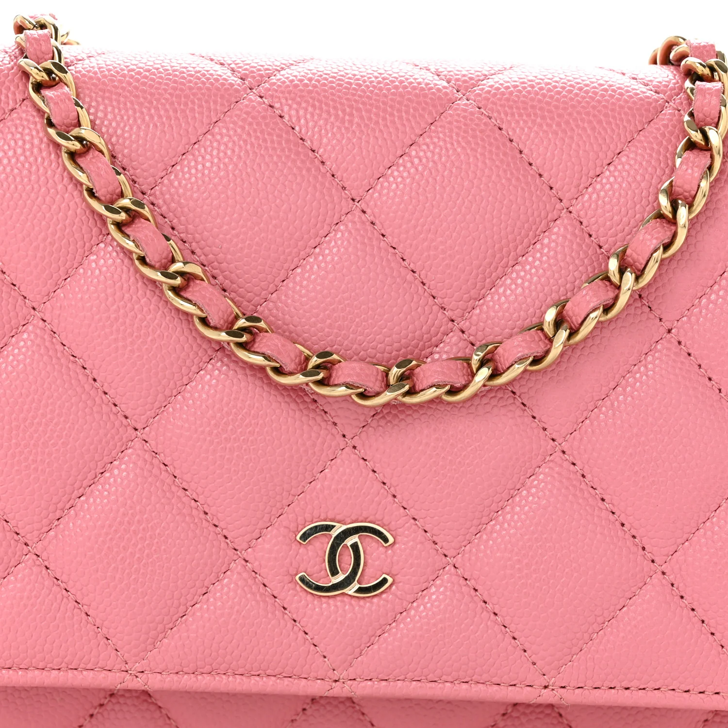 Caviar Quilted Wallet on Chain WOC Pink - Top Club
