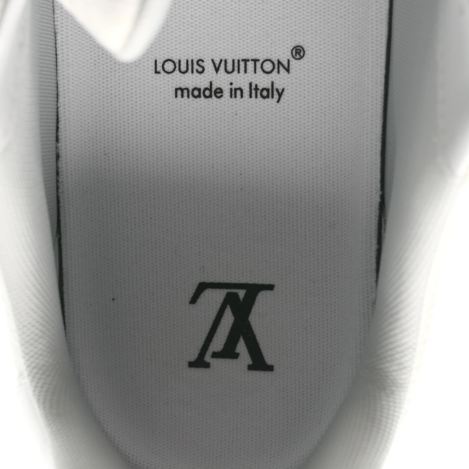 Calfskin Mens LV Trainer Sneakers 9 White - Top Club