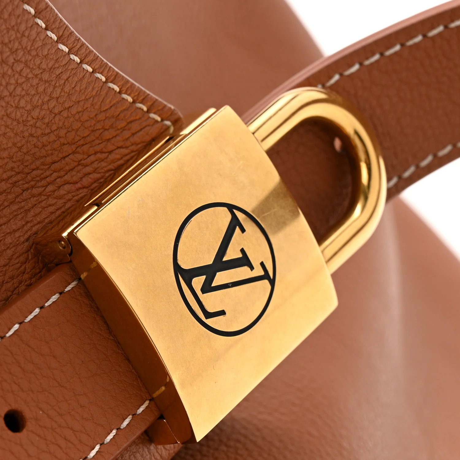 Grained Calfskin Low Key Hobo MM Cognac - Top Club