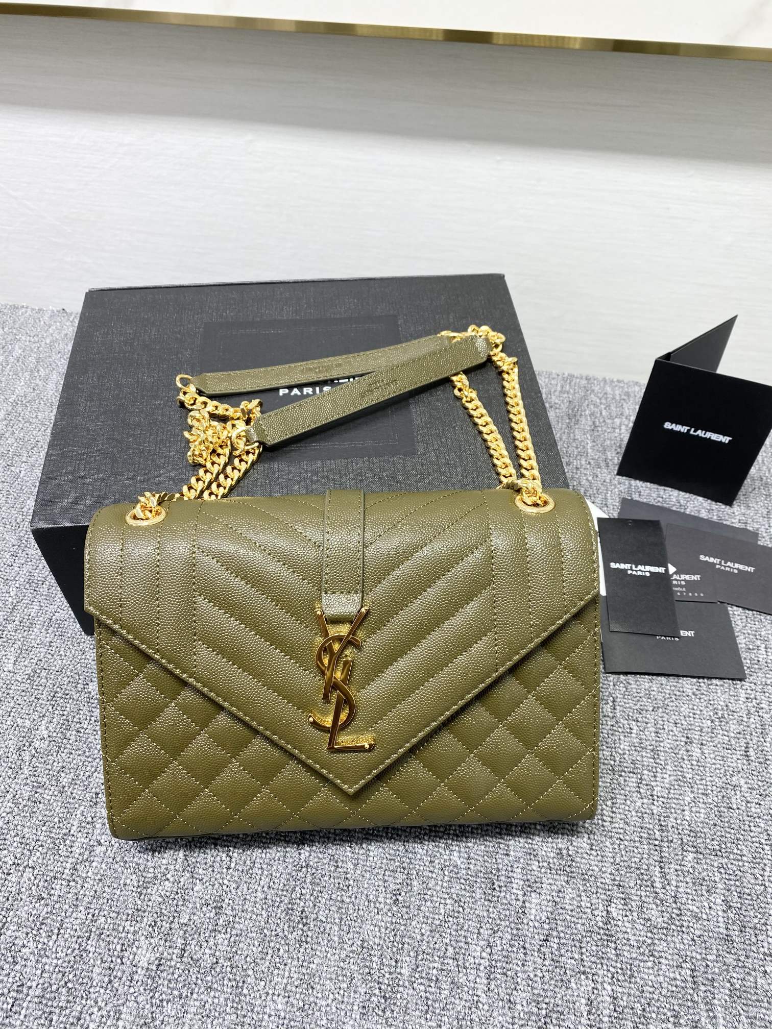 Y  Envelope Medium Bag In Mix Matelasse Grain  De Poudre Embossed Leather - Top Club