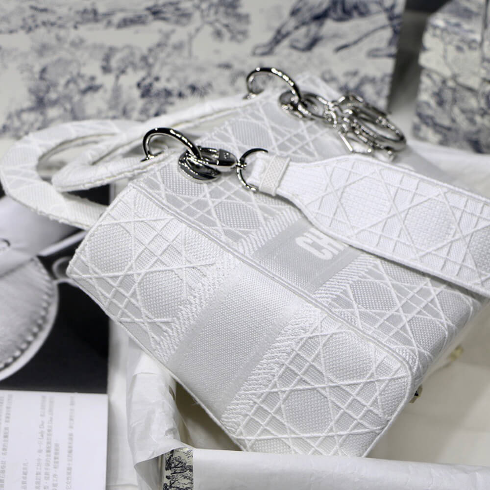DIOR MEDIUM LADY D-LITE BAG - Top Club