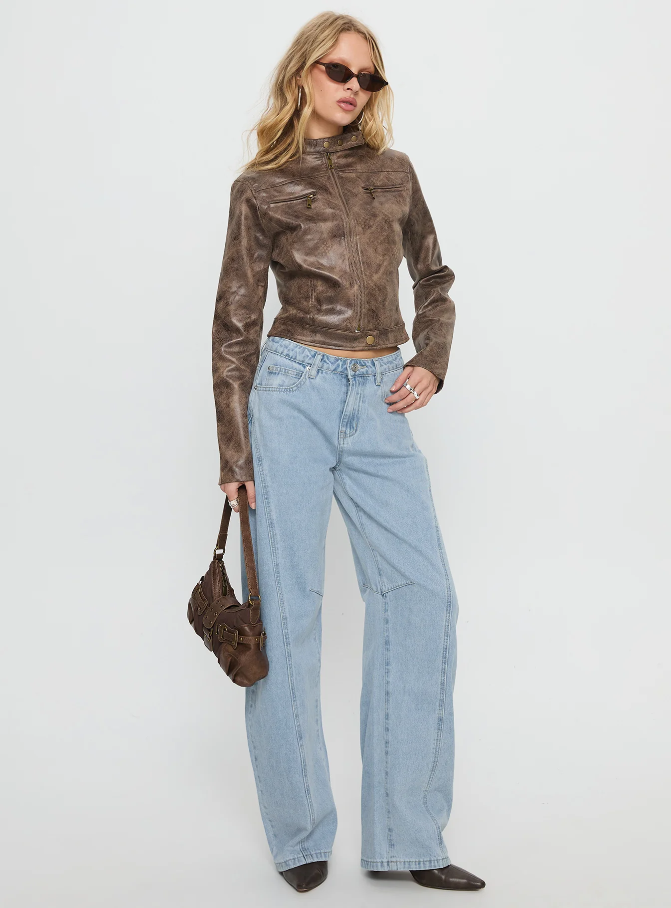 Lost Track Mid Rise Barrel Leg Jeans Ice Wash