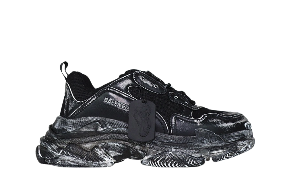 BALENCIAGA TRIPLE S SNEKAER  Dirty Black - Sneaker Replica Workshop