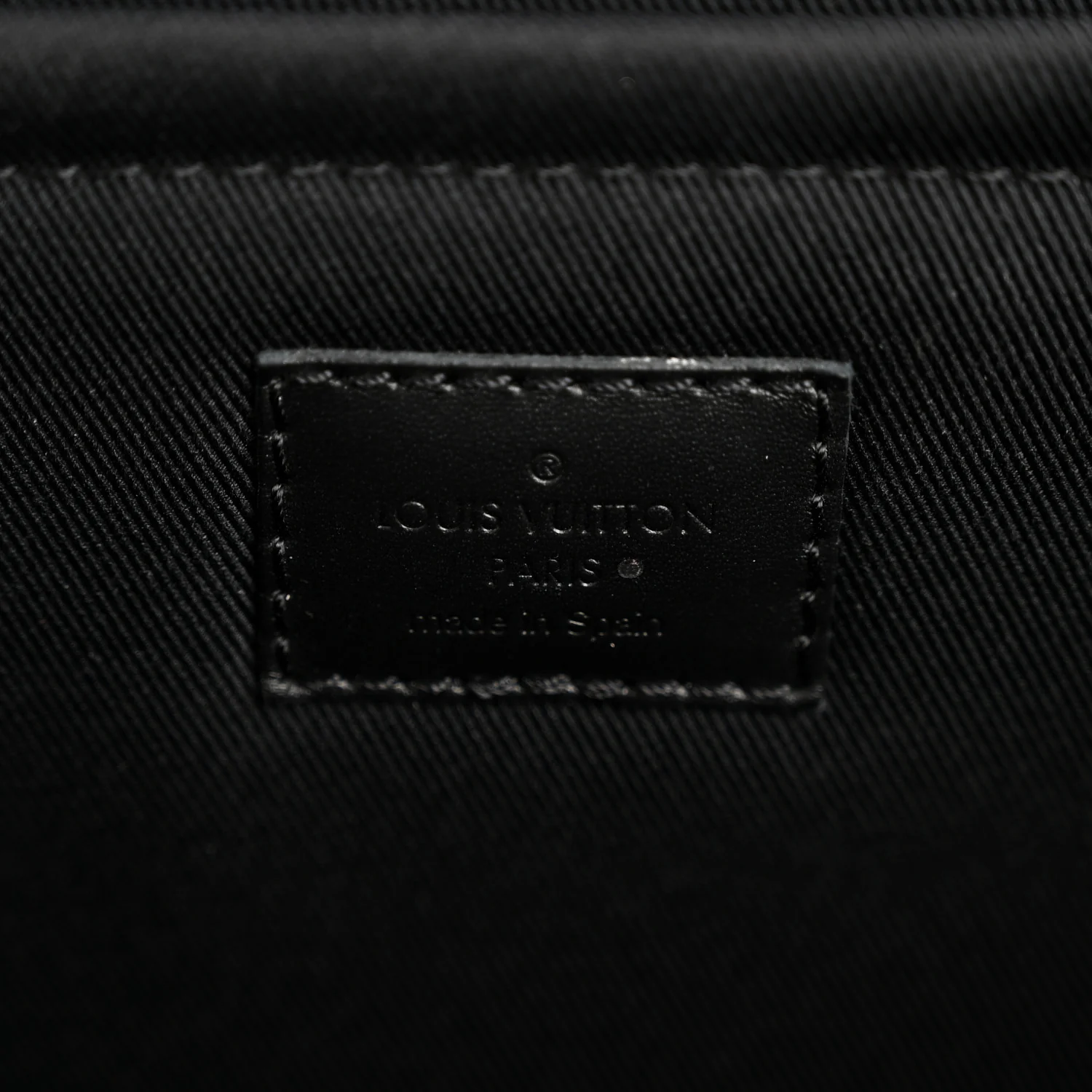 Monogram Macassar Archy Messenger GM - Top Club
